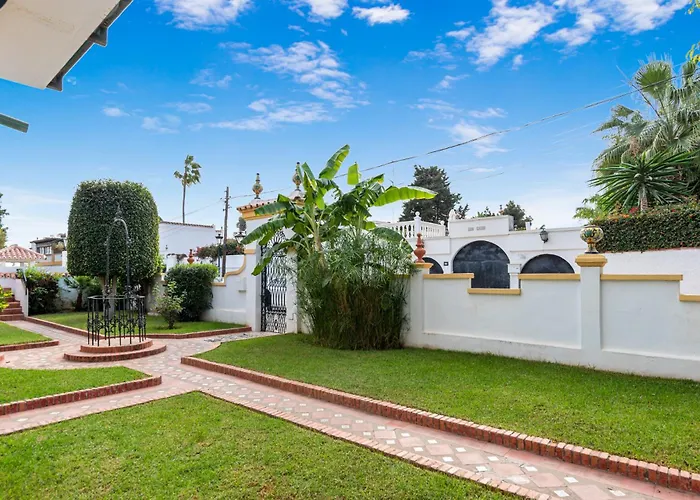 Buganvillas 11 アパート