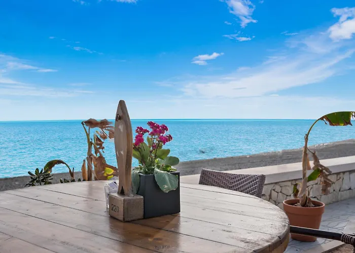 Buganvillas 11 Μαρμπέλλα